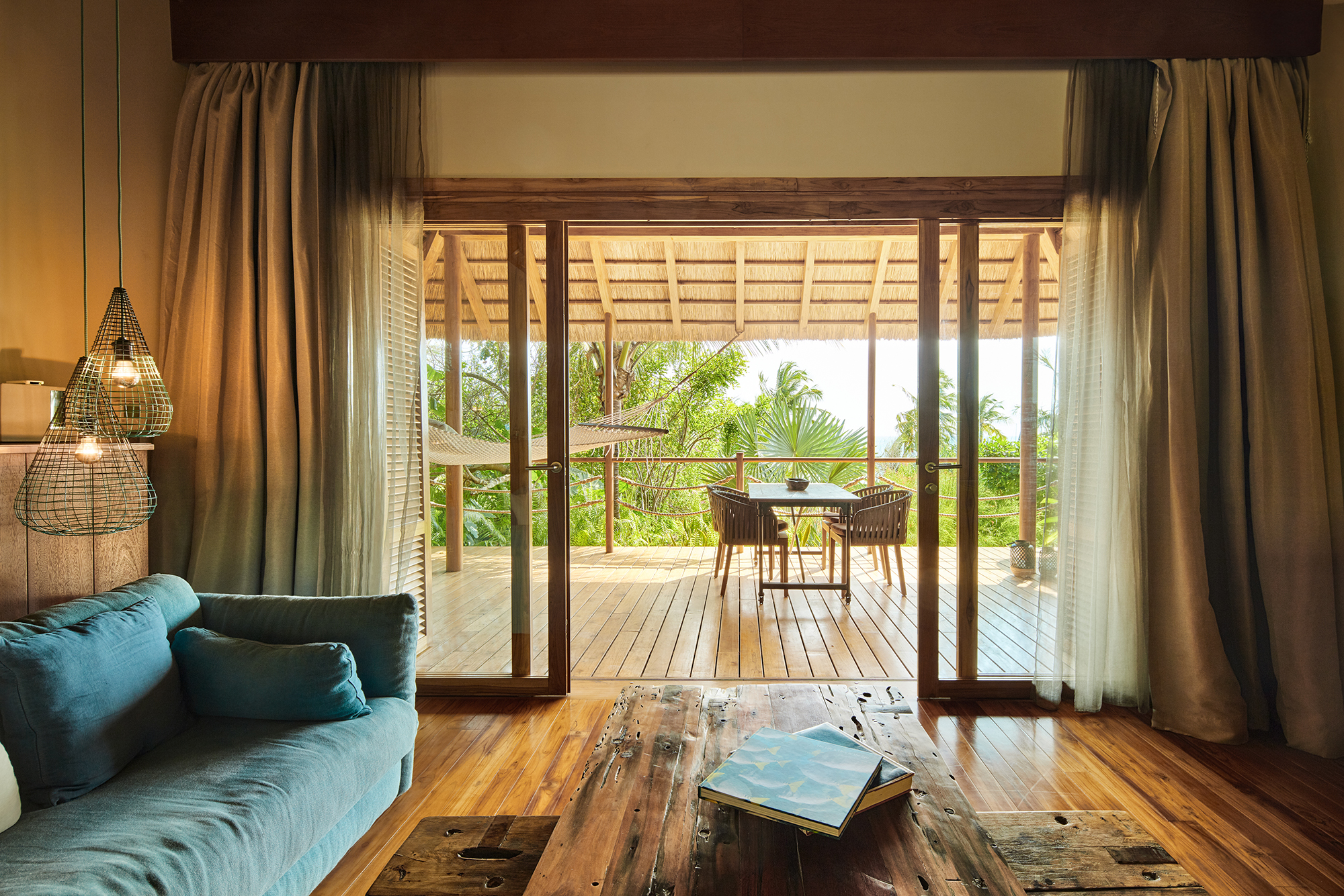Signature-exception-zanzibar-zuri-01