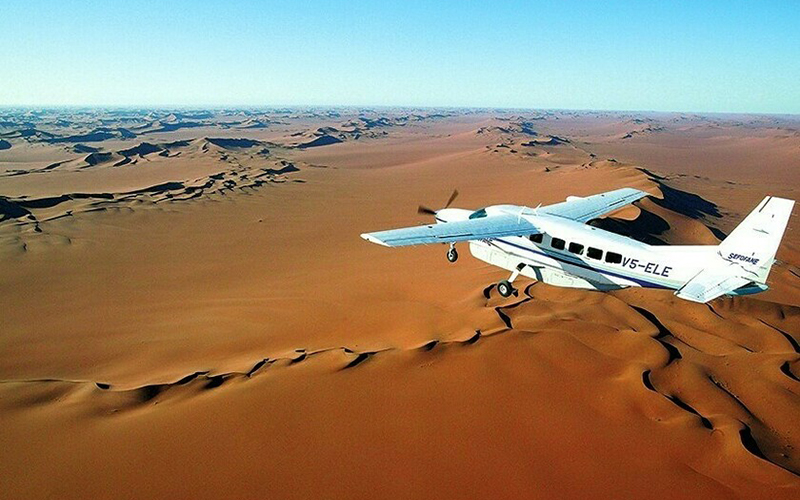 signature-exception-avion-taxi