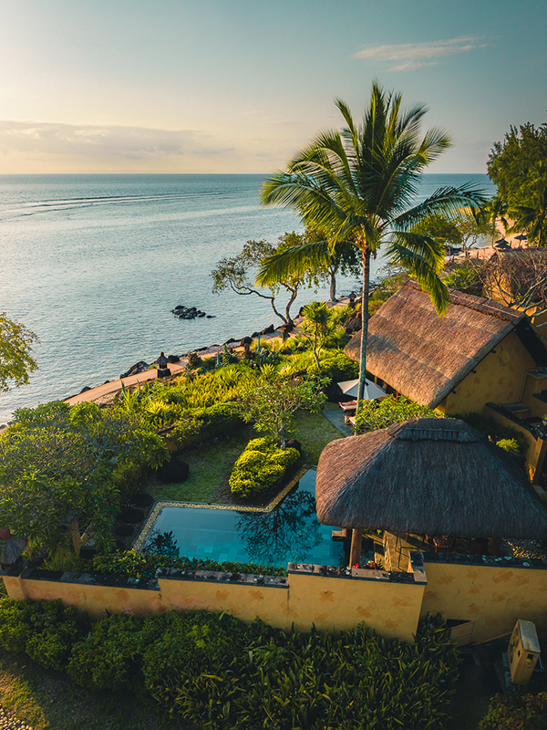 Signature-exception-Oberoi-Maurice-09